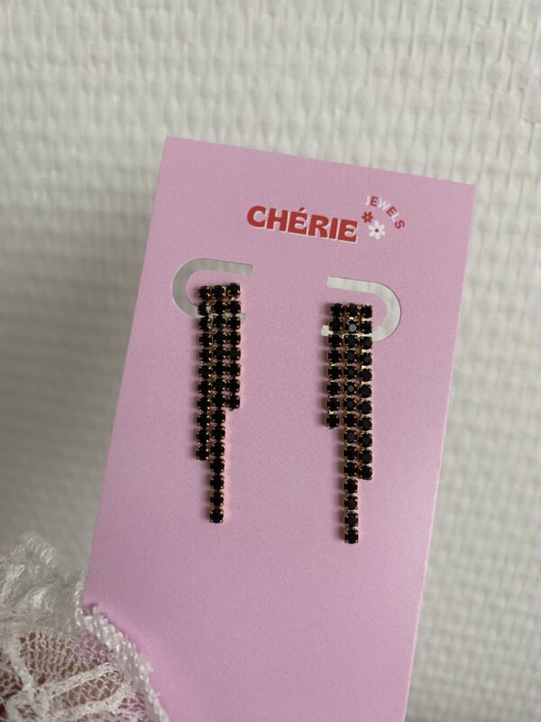 Earrings 'Waterfall black'