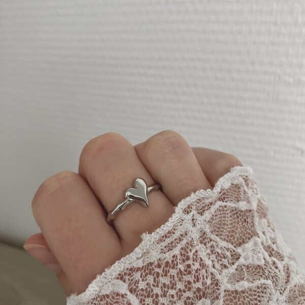 Ring 'Thick heart'