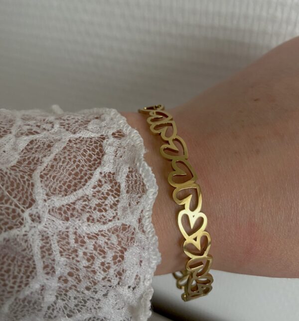 Bangle 'Open hearts'