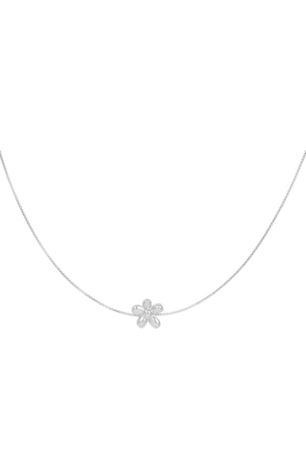 Necklace 'Puffy flower'