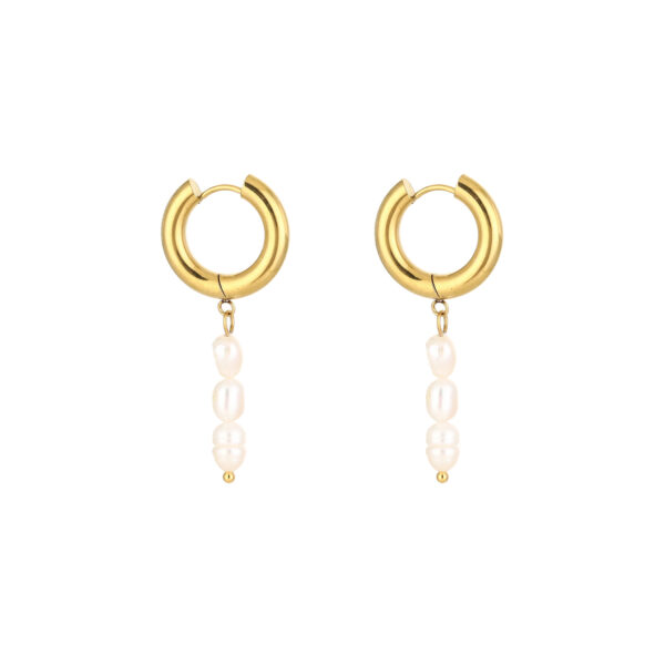 JE17736_241_3_1 Earrings 'Three pearls'