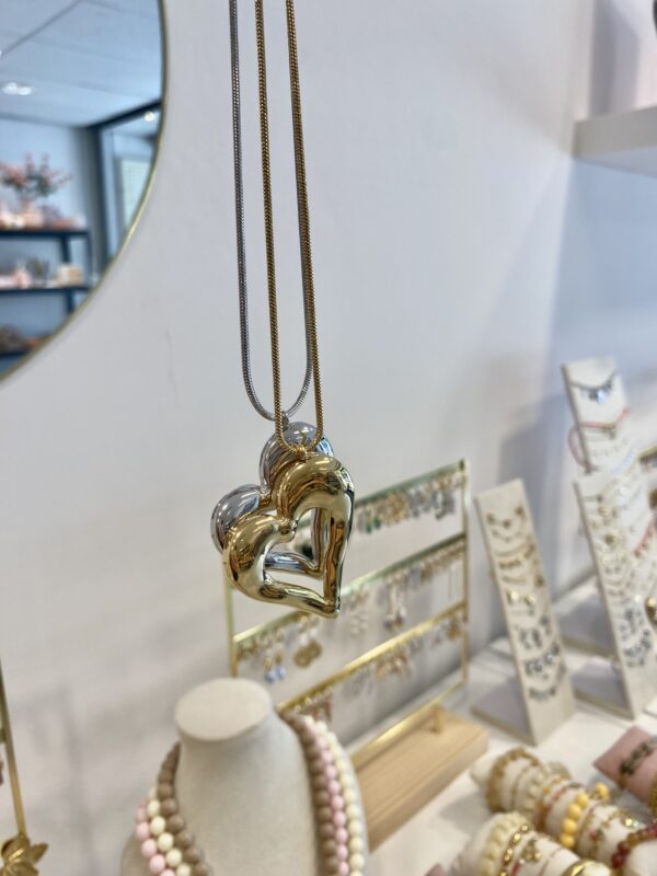 Necklace 'Long open heart'