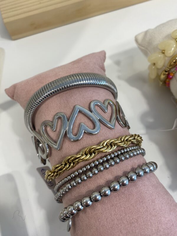 Bangle 'Twisted love'